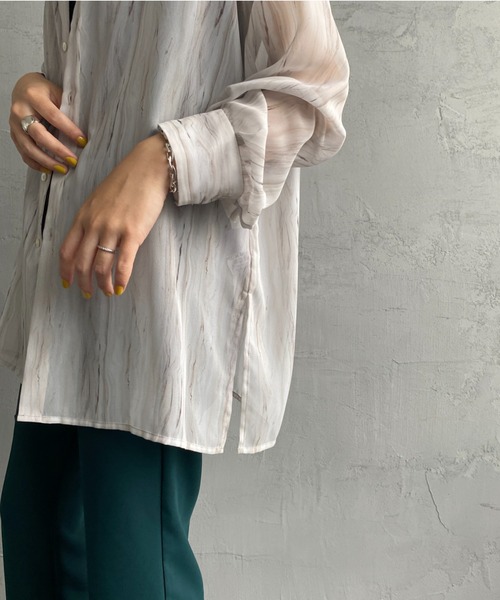 JF Ready Made（ジェイエフレディメイド）の「[Jf Ready Made/ジェイエフレディメイド] マーブル柄 バンドカラーシアーシャツ（シャツ/ブラウス・レディース・ベージュ/ブラック・F）」の11枚目の写真