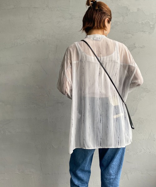 JF Ready Made（ジェイエフレディメイド）の「[Jf Ready Made/ジェイエフレディメイド] マーブル柄 バンドカラーシアーシャツ（シャツ/ブラウス・レディース・ベージュ/ブラック・F）」の12枚目の写真