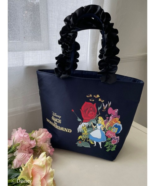Maison de FLEUR（メゾンドフルール）の「Alice/フリルハンドルトート