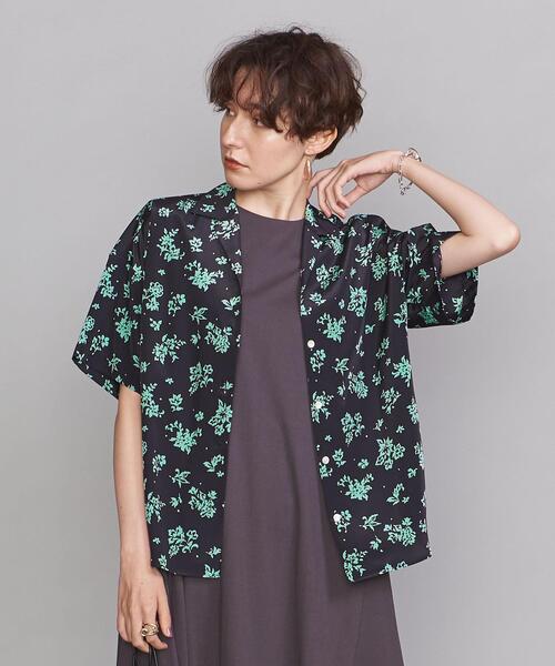 BEAUTY&YOUTH UNITED ARROWS(ビューティーアンドユースユナイテッドアローズ)の「BY フラワープリント5分袖シャツ -ウォッシャブル-◆(シャツ/ブラウス・レディース・ブラック/ワインレッド・FREE)」の1枚目の写真
