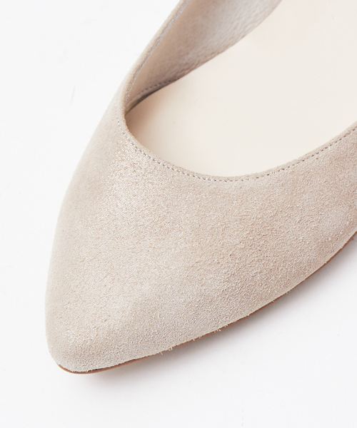 Au BANNISTER（オゥバニスター）の「【累計1万足突破！】ボロネーゼカッターパンプス（パンプス・レディース・ブラック/ネイビー/ピンクゴールド/グレー/グレイッシュベージュ・36/37/38/39/40/34/35）」の13枚目の写真