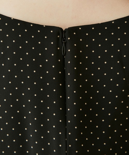 MADEMOISELLE ROPE'（マドモアゼル ロペ）の「【選べる3柄】パフスリーブマーメイドラインワンピース（ワンピース・レディース・ブラック/ミント/ピンク系その他2・38）」の18枚目の写真