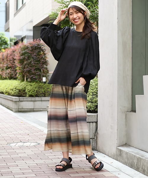 チチカカ(チチカカ)の「マトンギャザーブラウス(シャツ/ブラウス・レディース・ブラック/ベージュ/ネイビー/グリーン・FREE)」の8枚目の写真