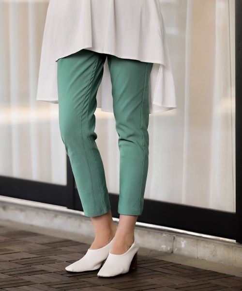 Bou Jeloud（ブージュルード）の「ＨＡＫＩＹＡＳＥバック切替スタイルパンツ（その他パンツ・レディース・ブラック/グリーン/グレー系その他/キャメル・40/38/42/36/34）」の3枚目の写真