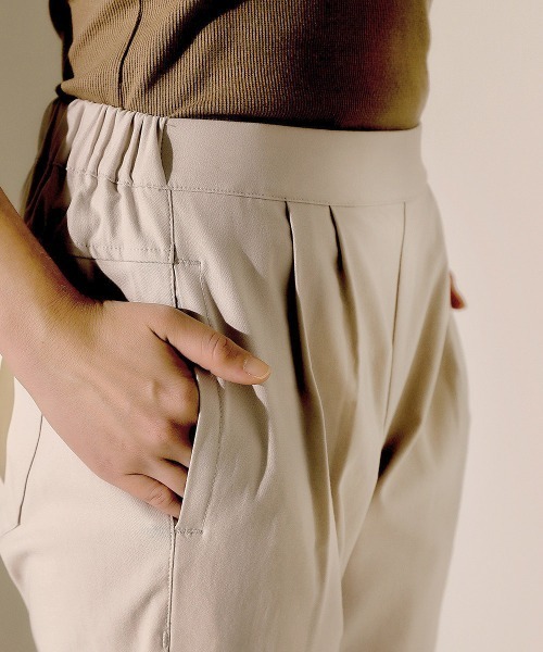 Bou Jeloud（ブージュルード）の「ＨＡＫＩＹＡＳＥバック切替スタイルパンツ（その他パンツ・レディース・ブラック/グリーン/グレー系その他/キャメル・40/38/42/36/34）」の15枚目の写真