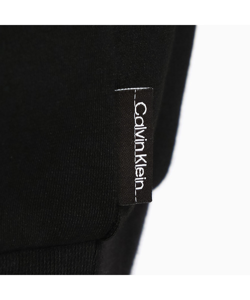 Calvin Klein（カルバン・クライン）の「リサイクルド ミックス メディア スウェット シャツ（スウェット・メンズ・ブラック・L/XL/M/S）」の9枚目の写真