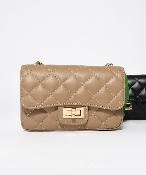 Johnbull Private labo（ジョンブルプライベートラボ）の「キルティングチェーンバッグ（ショルダーバッグ・レディース・ブラック/グリーン/ベージュ・FREE）」の3枚目の写真