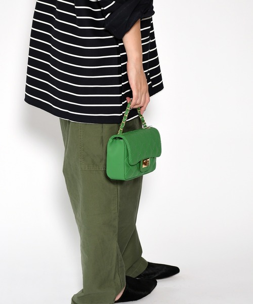 Johnbull Private labo（ジョンブルプライベートラボ）の「キルティングチェーンバッグ（ショルダーバッグ・レディース・ブラック/グリーン/ベージュ・FREE）」の8枚目の写真