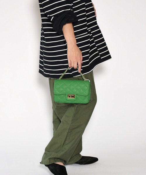 Johnbull Private labo（ジョンブルプライベートラボ）の「キルティングチェーンバッグ（ショルダーバッグ・レディース・ブラック/グリーン/ベージュ・FREE）」の14枚目の写真