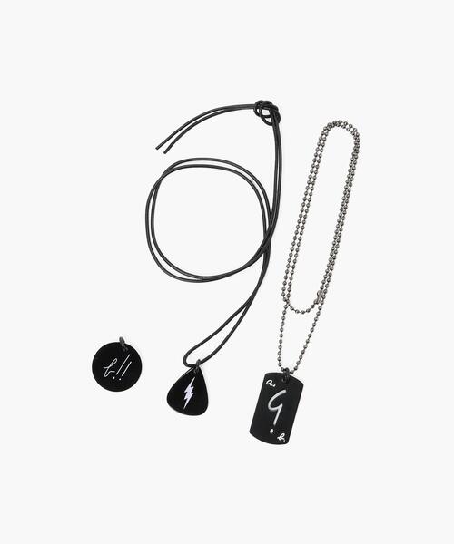 agnes b.（アニエスベー）の「AD92 PACK アイコンネックレス