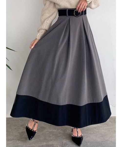 RESEXXY（リゼクシー）の「バイカラーフレアスカート（スカート・レディース・ブラック/ベージュ/ブラウン・FREE）」の2枚目の写真