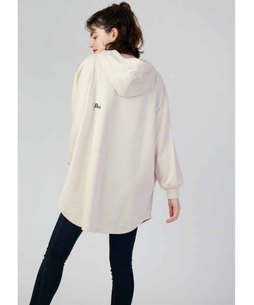 Design Tshirts Store graniph(デザイン ティーシャツ ストア グラニフ)の「モノからモノが生まれる 2(ブルーノ・ムナーリ)|コラボオーバーサイズパーカー(パーカー・レディース・ナチュラル・FREE)」の5枚目の写真