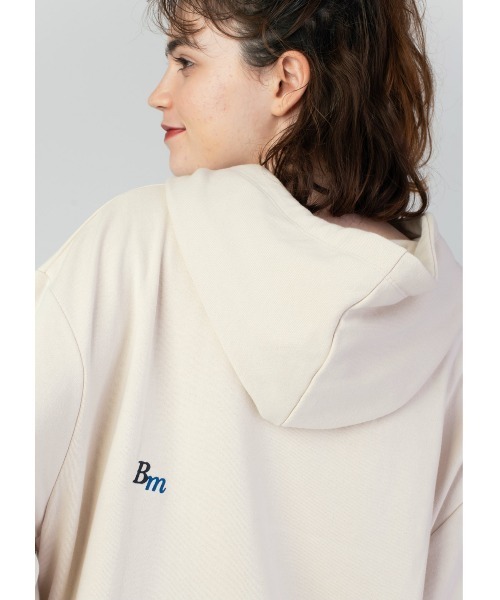 Design Tshirts Store graniph(デザイン ティーシャツ ストア グラニフ)の「モノからモノが生まれる 2(ブルーノ・ムナーリ)|コラボオーバーサイズパーカー(パーカー・レディース・ナチュラル・FREE)」の2枚目の写真