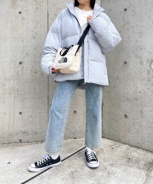 THE NORTH FACE(ザノースフェイス)の「THE NORTH FACE(ザ・ノースフェイス)/ SQUARE COTTON BAG MINI(トートバッグ・レディース・アイボリー/ブラック・FREE)」の11枚目の写真