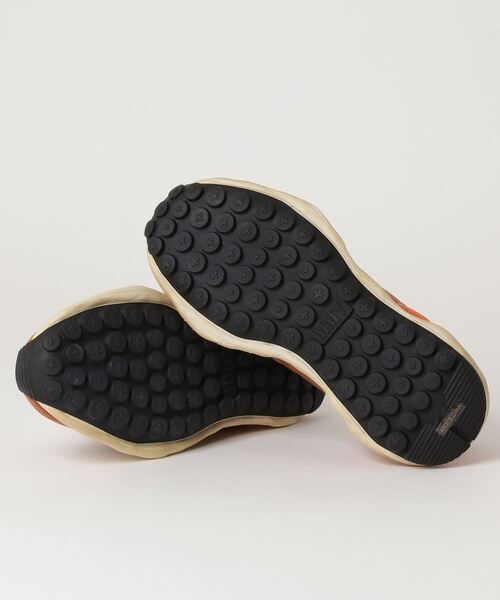 Nigel Cabourn（ナイジェルケーボン）の「Nigel Cabourn×MIHARA YASUHIRO/ナイジェルケーボン×ミハラヤスヒロ　RUNNING TRAINER-MILITARY メゾンミハラ（スニーカー・レディース・オレンジ・38/37）」の3枚目の写真