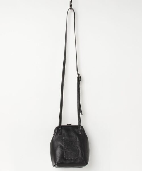 Atelier nuu（アトリエヌウ）の「Atelier nuu parcelダレスポシェット（ショルダーバッグ・レディース・ブラック/キャメル/チョコ・FREE）」の6枚目の写真