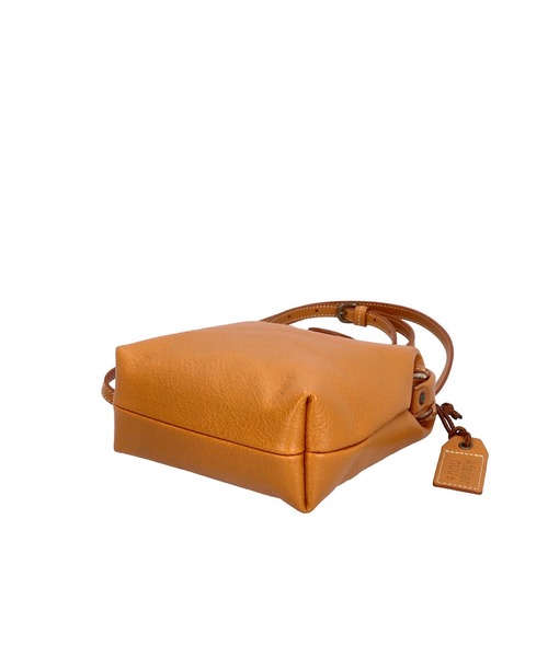 Atelier nuu（アトリエヌウ）の「Atelier nuu parcelダレスポシェット（ショルダーバッグ・レディース・ブラック/キャメル/チョコ・FREE）」の4枚目の写真