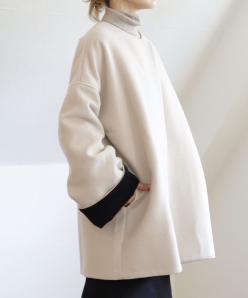 UNFIELD(アンフィールド)の「【UNFIELD ノーカラーショートコート】(その他アウター・レディース・ブラック/アイボリー・FREE)」の4枚目の写真