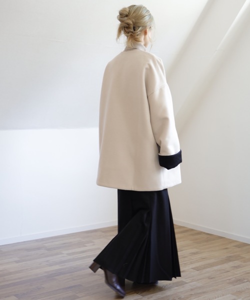 UNFIELD(アンフィールド)の「【UNFIELD ノーカラーショートコート】(その他アウター・レディース・ブラック/アイボリー・FREE)」の6枚目の写真