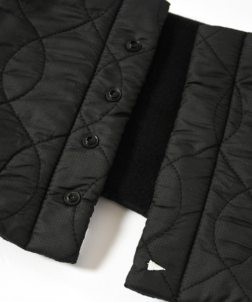 Johnbull Private labo(ジョンブルプライベートラボ)の「【halo.commodity】キルティングネックゲイター / Flutter Neck Gaiter(ネックウォーマー/スヌード・メンズ・ブラック/オリーブ・FREE)」の8枚目の写真