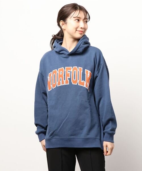 HONEYSUCKLE ROSE（ハニーサックルローズ）の「【HONEYSUCKLE ROSE】カレッジロゴパーカー（パーカー・レディース・イエロー/ネイビー/グリーン・M/L）」の7枚目の写真