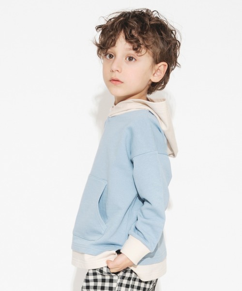 BRANSHES(ブランシェス)の「【重ね着風】プルパーカー(パーカー・キッズ・チャコールグレー/ブルーグレー/マスタード・140/150/110/120/130/100/90)」の2枚目の写真