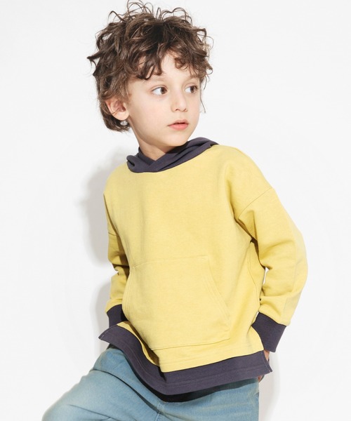 BRANSHES(ブランシェス)の「【重ね着風】プルパーカー(パーカー・キッズ・チャコールグレー/ブルーグレー/マスタード・140/150/110/120/130/100/90)」の3枚目の写真