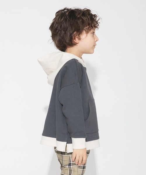 BRANSHES(ブランシェス)の「【重ね着風】プルパーカー(パーカー・キッズ・チャコールグレー/ブルーグレー/マスタード・140/150/110/120/130/100/90)」の6枚目の写真