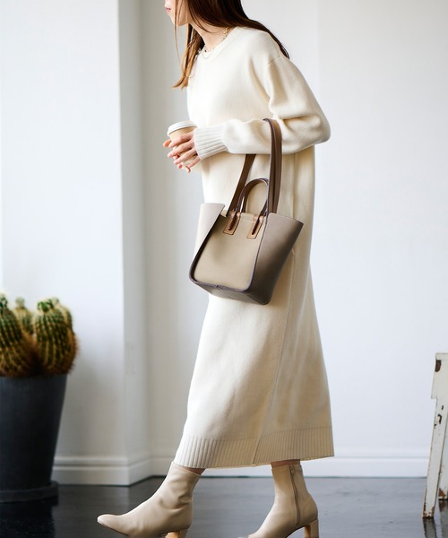 E'POR（エポール）の「【E'POR】BUTTERFLY BAG Mini（ハンドバッグ・レディース・パープル/グレー系その他/ベージュ系その他/ブラック系その他/ブラウン/イエロー・FREE）」の10枚目の写真