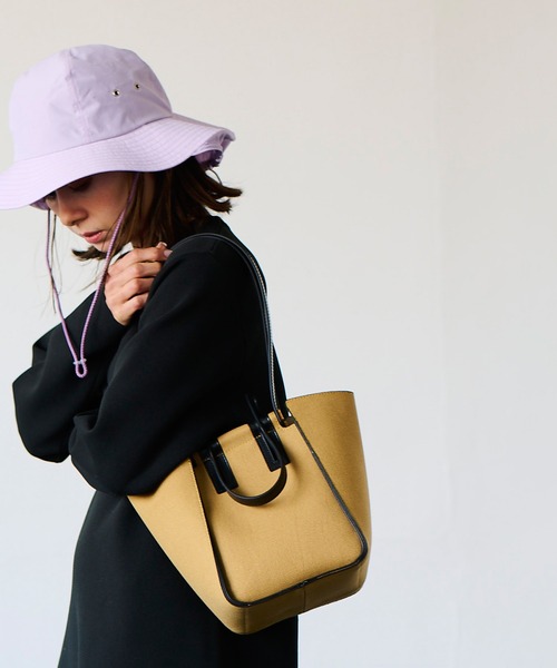 E'POR（エポール）の「【E'POR】BUTTERFLY BAG Mini（ハンドバッグ・レディース・パープル/グレー系その他/ベージュ系その他/ブラック系その他/ブラウン/イエロー・FREE）」の21枚目の写真