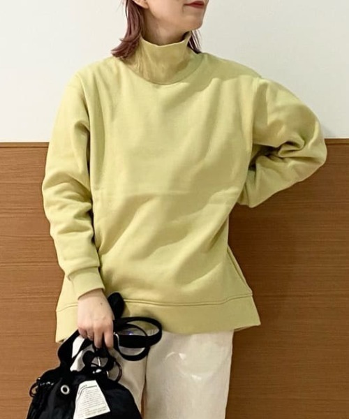 studio CLIP（スタディオクリップ）の「スウェットハイネックプルオーバー（スウェット・レディース・イエロー/ラベンダー/アイボリー/ブラック・FREE）」の4枚目の写真