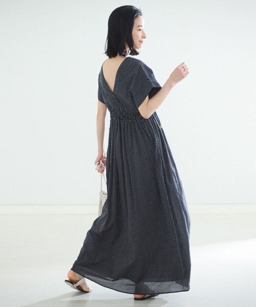 MARIHA（マリハ）の「MARIHA × Demi-Luxe BEAMS / 別注 夏の光のドレス ドットプリント（ワンピース・レディース・その他1/ブラック系その他3・36）」の16枚目の写真