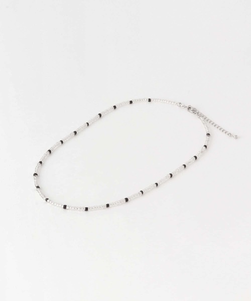 SENSE OF PLACE by URBAN RESEARCH（センスオブプレイスバイアーバンリサーチ）の「ビーズネックレス（ネックレス・メンズ・ホワイト/ブラック・ONE）」の3枚目の写真