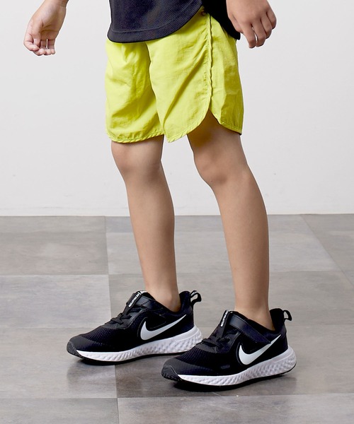 DILASH（ディラッシュ）の「ナイロンタフタカラーハーフパンツ（その他パンツ・キッズ・ブルー/ブラック/ライム・90/80/130/110/120/100/140）」の5枚目の写真