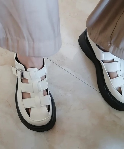 ANOTHER S（アナザーエス）の「厚底グルカサンダル（サンダル・レディース・ブラック/アイボリー・39/40/38/37）」の13枚目の写真