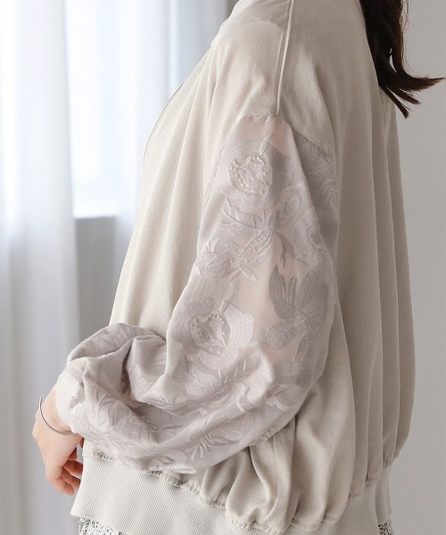 Bou Jeloud(ブージュルード)の「袖刺繍ブルゾン(ブルゾン・レディース・ブラック/グレイッシュベージュ・38)」の9枚目の写真