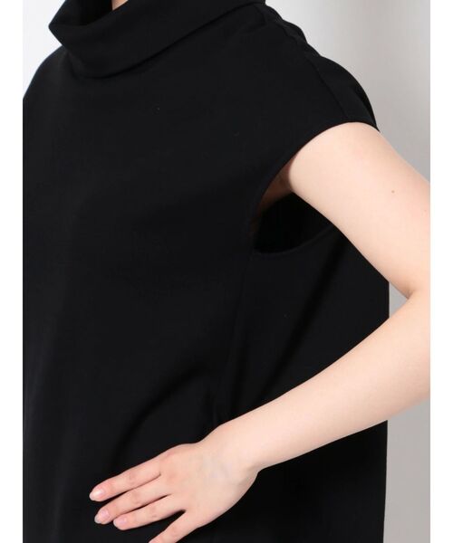 ELENDEEK（エレンディーク）の「ハイネックカットソー（Tシャツ/カットソー・レディース・ブラック/ブラウン/オフホワイト/グリーン・FREE）」の6枚目の写真