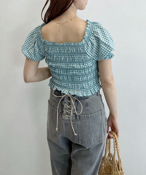 mysty woman(ミスティウーマン)の「無地/チェック柄ショートブラウス 294691(シャツ/ブラウス・レディース・ブラック/アイボリー/グリーン系/イエロー系・FREE)」の5枚目の写真