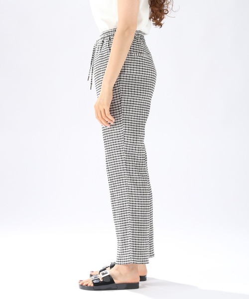 niko and...（ニコアンド）の「クシュクシュドライイージーパンツ（その他パンツ・レディース・ブラック/ブラウン/ブルー/マルーン/チャコール/グリーン/スカイブルー/ナチュラル/マジェンタ・MEDIUM/LARGE）」の15枚目の写真