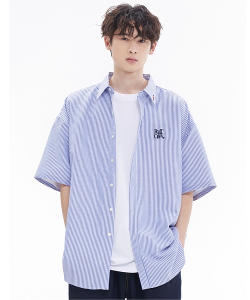 ROMANTIC CROWN(ロマンティッククラウン)の「【ROMANTIC CROWN】RECENT LOGO OXFORD SHIRT / ロマンティッククラウン リセント ロゴ オックスフォード シャツ(シャツ/ブラウス・メンズ・ブルー/スカイブルー/ホワイト・SMALL/LARGE/MEDIUM/X-LARGE)」の9枚目の写真
