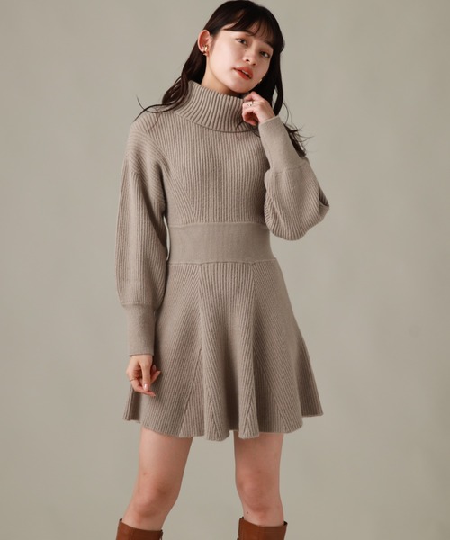 Cheek（チーク）の「タートルニットミニワンピース（ワンピース・レディース・オフホワイト/モカ/グレー・MEDIUM）」の21枚目の写真