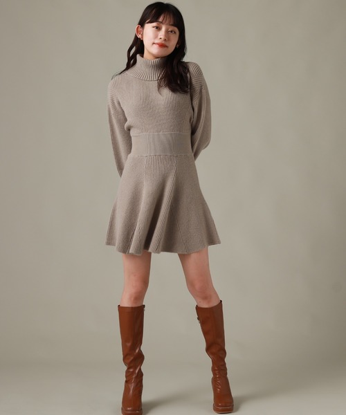 Cheek(チーク)の「タートルニットミニワンピース(ワンピース・レディース・オフホワイト/モカ/グレー・MEDIUM)」の22枚目の写真