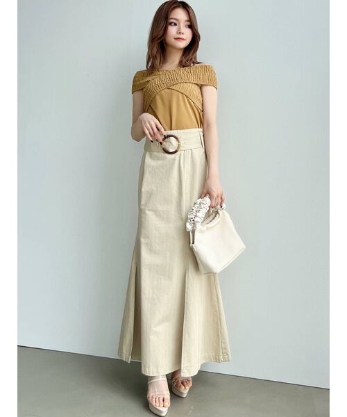 RESEXXY(リゼクシー)の「オフショルデザイントップス(Tシャツ/カットソー・レディース・ブラック/オフホワイト/ピンク/マスタード・FREE)」の11枚目の写真