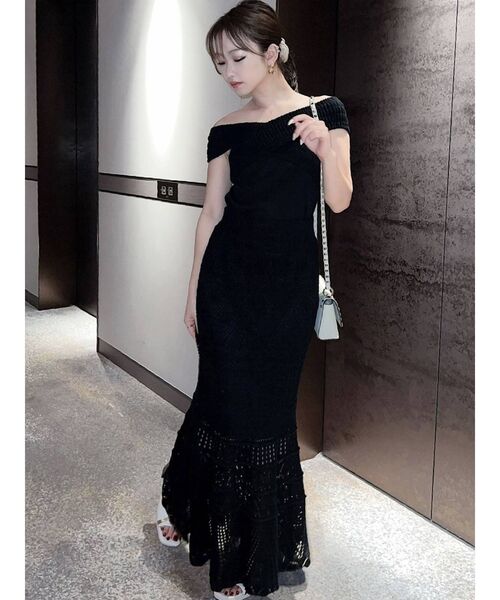 RESEXXY(リゼクシー)の「オフショルデザイントップス(Tシャツ/カットソー・レディース・ブラック/オフホワイト/ピンク/マスタード・FREE)」の14枚目の写真