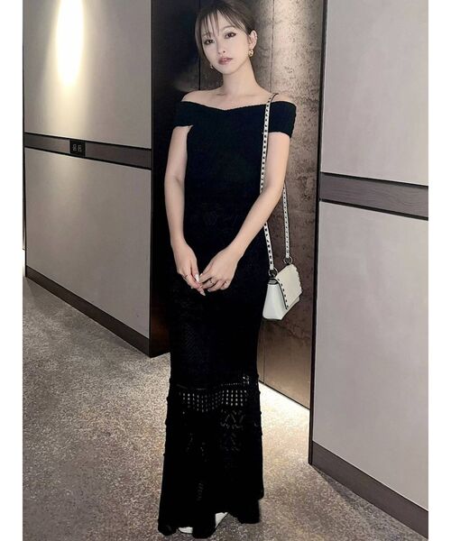 RESEXXY(リゼクシー)の「オフショルデザイントップス(Tシャツ/カットソー・レディース・ブラック/オフホワイト/ピンク/マスタード・FREE)」の15枚目の写真