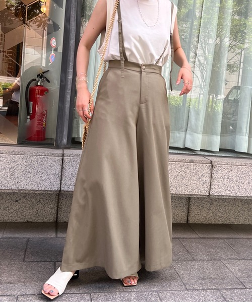 Chez toi(シェトワ)の「サス付ワイドパンツ(その他パンツ・レディース・ライトグレー/ブラック/カーキ・FREE)」の6枚目の写真