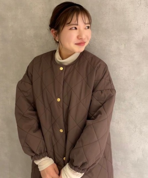 flower（フラワー）の「フェミニンシアータートル2（Tシャツ/カットソー・レディース・ベージュ/アイボリー/ブラック・FREE）」の22枚目の写真