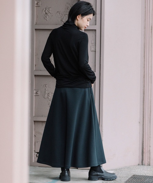 Munich（ミューニック）の「ストレッチレーヨンジャージタートルネックプルオーバー（Tシャツ/カットソー・レディース・ホワイト/ブラック/ベージュ/カーキ・FREE）」の8枚目の写真