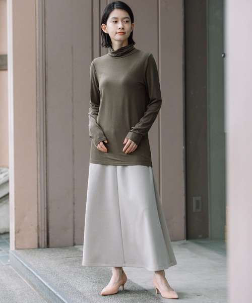 Munich（ミューニック）の「ストレッチレーヨンジャージタートルネックプルオーバー（Tシャツ/カットソー・レディース・ホワイト/ブラック/ベージュ/カーキ・FREE）」の10枚目の写真