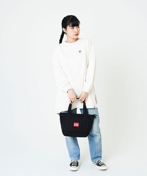 Manhattan Portage（マンハッタンポーテージ）の「Manhattan Portage/マンハッタンポーテージ トートバック Rego Tote Bag MP1305Z2（トートバッグ・メンズ・ブラック×レッド・FREE）」の2枚目の写真